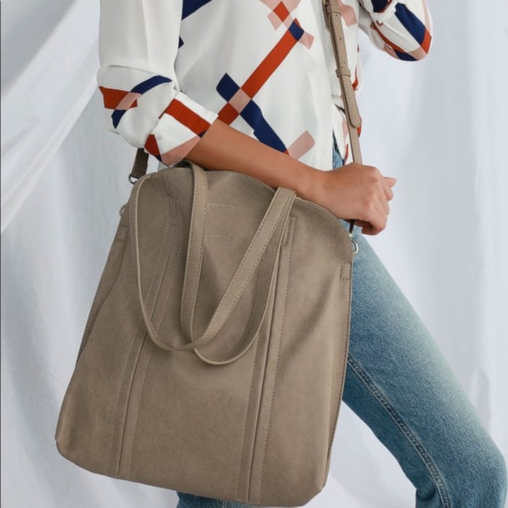 Sale!! Limited Time Only ‼️ Brisa Taupe Bowler Tote